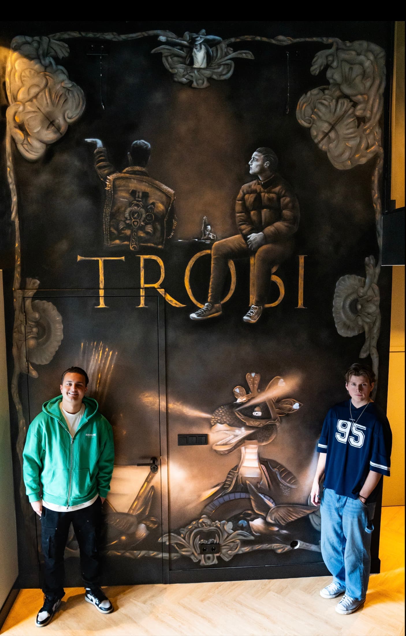 Muurschildering voor Trobi